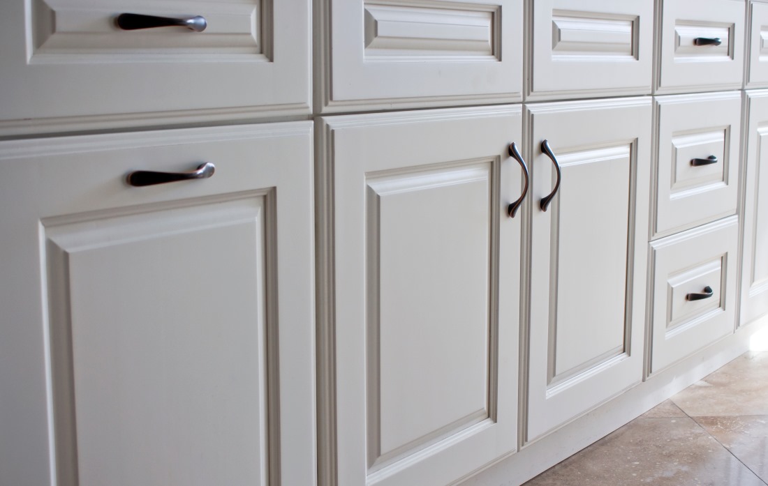 Replacing Cabinets vs. Refinishing Cabinets
